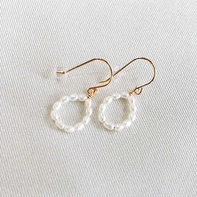 ピアス
