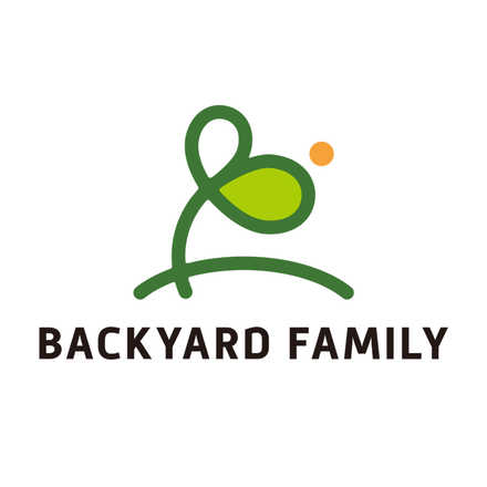 BACKYARD FAMILY