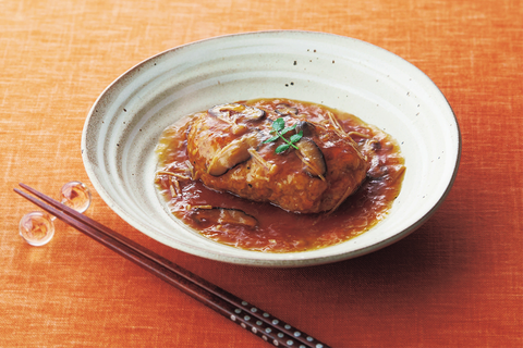 〈和料理みのり〉和風きのこ餡煮込みハンバーグ