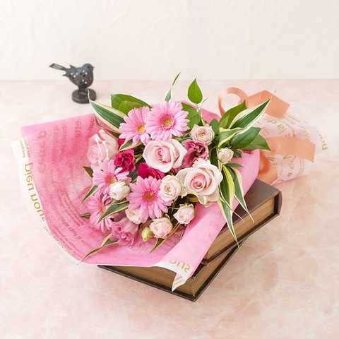 花束「ジェルブラ ・ローズ」