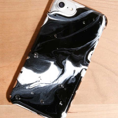 ideas and PAINTING iPhoneケース