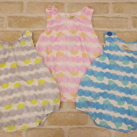 ドット柄バルーンロンパース