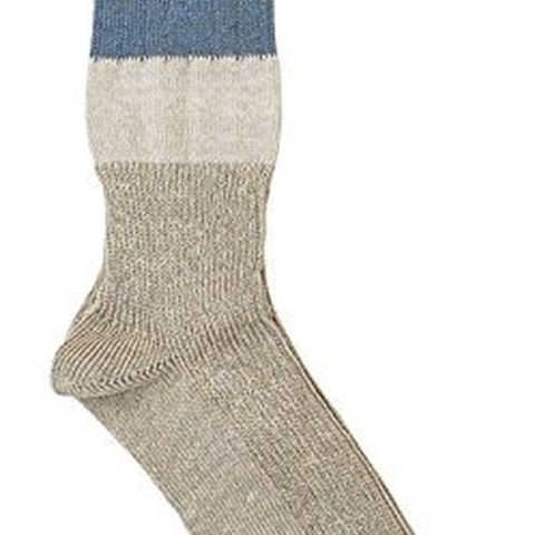 meri ja kuu(メリヤクー) ショートリネンソックス“波打つ銀白” mj-15107