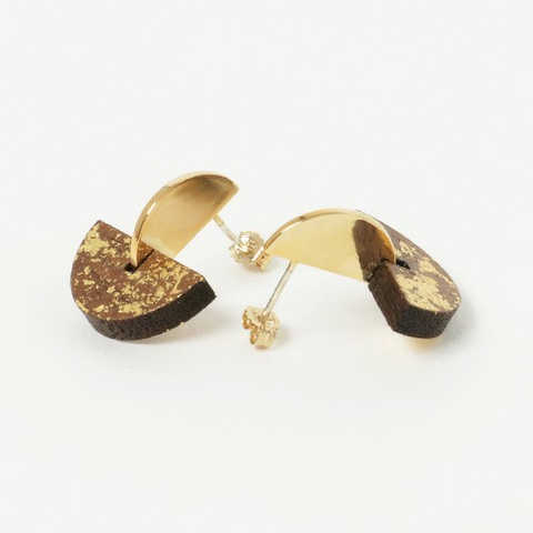 【IROLIER/イロリエール】ブロックウッドリピートモチーフラウンドピアス