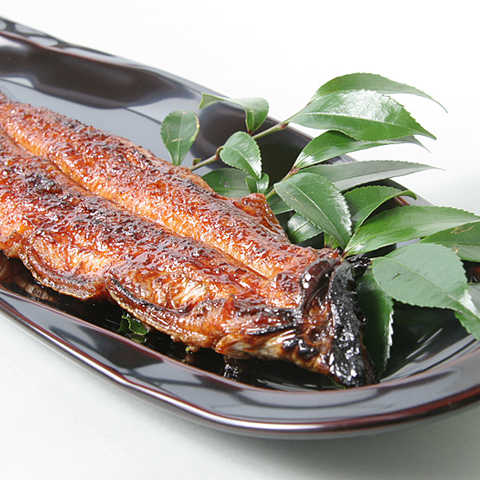 送料無料】三河一色産うなぎ使用! 兼光のギフトセット(特上炭火手焼き蒲焼(大)3尾)