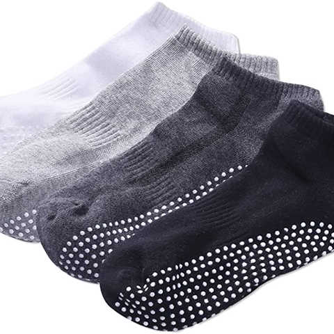 ＬＯＶＡＲＴ’Ｓ ＢＥＡＵＴＹ スポーツソックス メンズ 靴下 ヨガ 滑り止め ストレッチ アンクルソックス 無地 4足セット