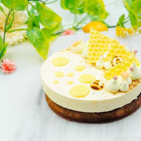 はちさんのキャラメルレモンタルト