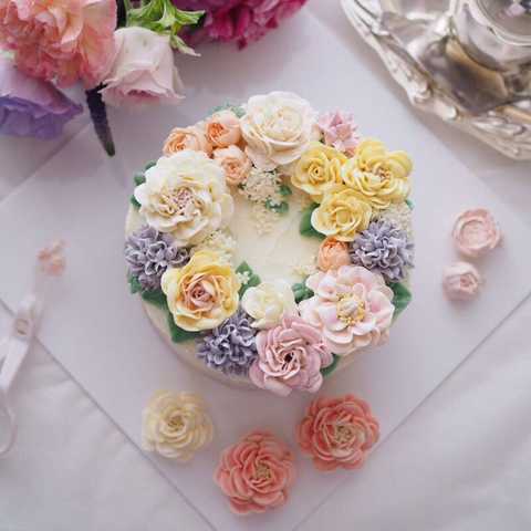 フラワーケーキ