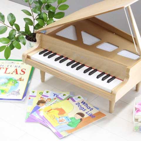 カワイ グランドピアノ