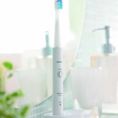 オムロン 音波式電動歯ブラシ メディクリーン　ホワイト