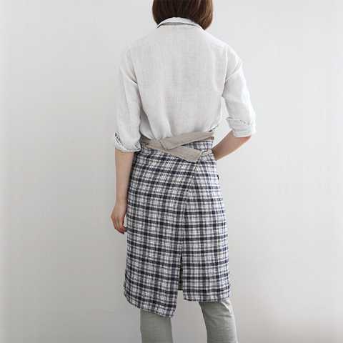 カリーナ・エプロン/タルトゥ