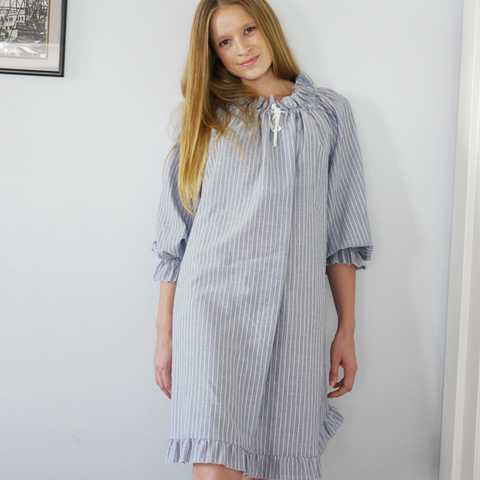 チェリーブロッサムドレス　ブルーストライプ