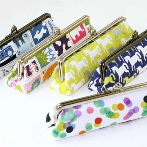 ☆夜長堂！レトロモダンなデザイン！がま口ペンケース５種！新発売☆ (水玉)