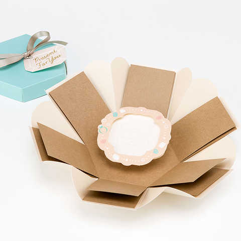 飛び出すサプライズボックスアルバム 　Mサイズ