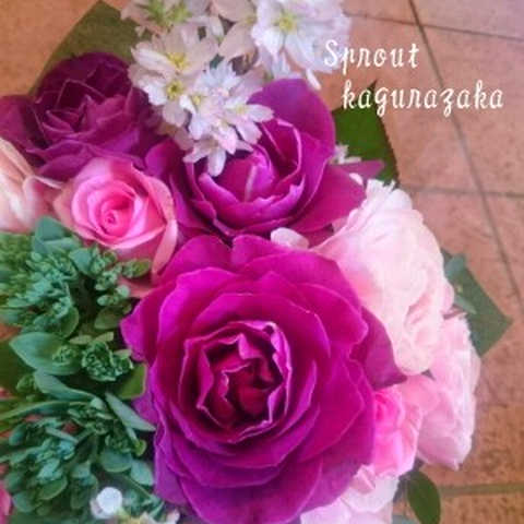 ラナンキュラスと桜のブーケ