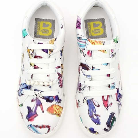 【ノイエマルシェ】 シューピアス付スニーカー 