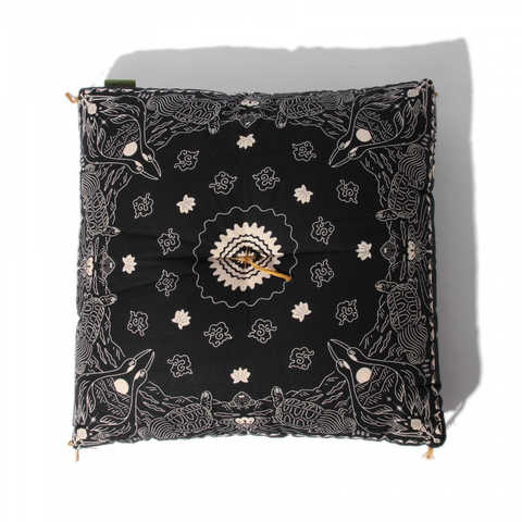 テッペイバンダナザブトン