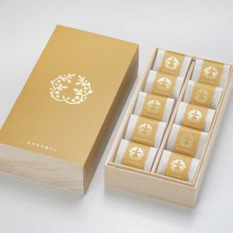 紀州五代梅の心 10粒　木箱