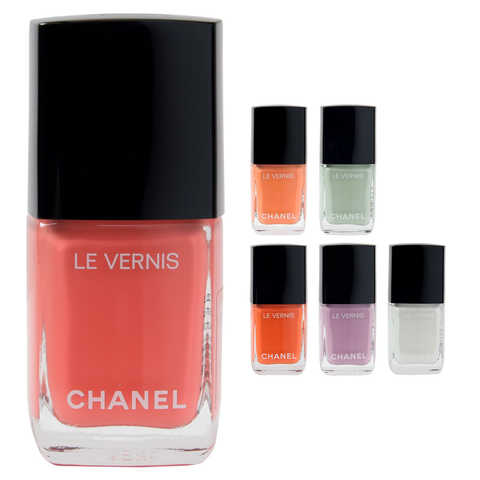 CHANEL ヴェルニ ロング トゥニュ ネイル