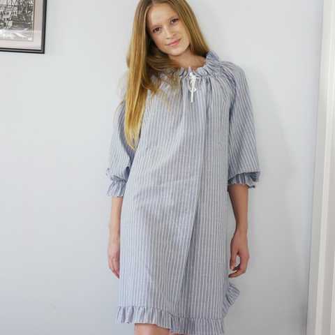 チェリーブロッサムドレス　ブルーストライプ