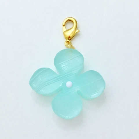 干菓子のチャーム こはく紫陽花