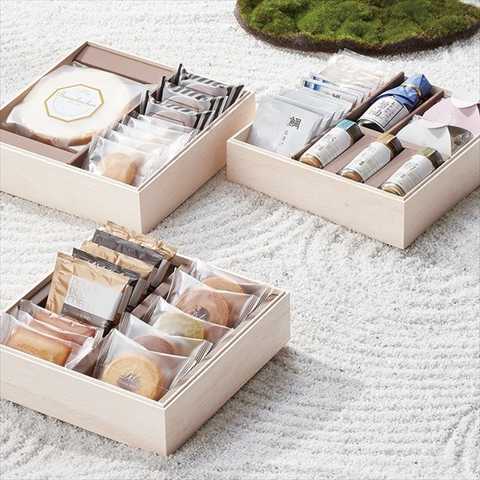 お福分け 三段重 風呂敷包み(和)