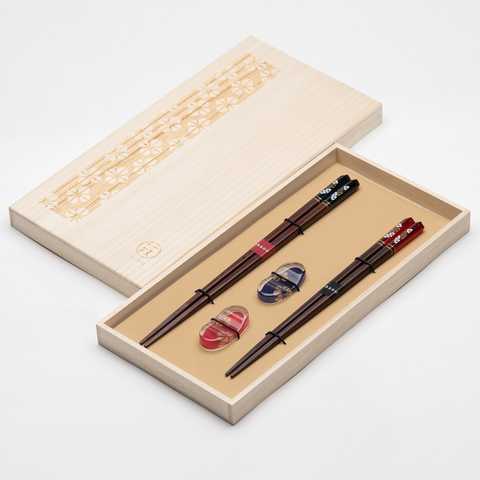 一双　夫婦箸 お箸＆箸置きセット［ 瑞雲 ］ 