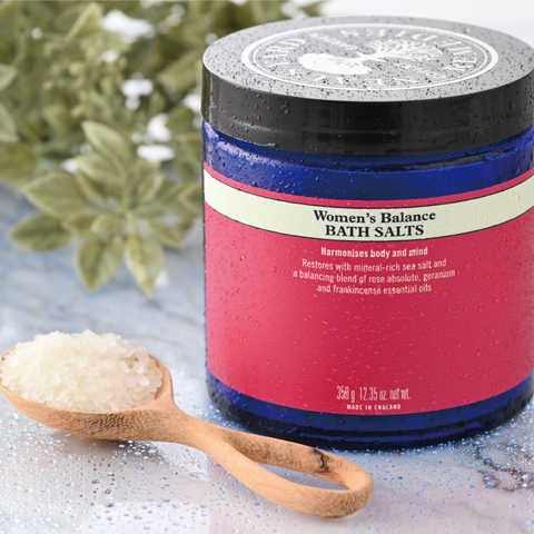 【20250303/取扱中止・在庫0】NEAL'S YARD REMEDIES（ニールズヤードレメディーズ）／  ウーマンズバランス バスソルトギフト 350g