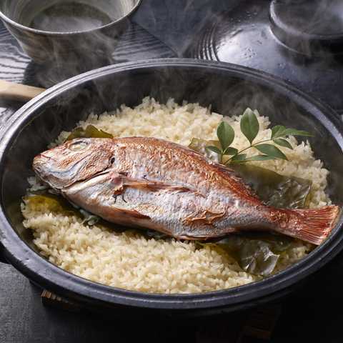兵庫　天然明石鯛使用　鯛めしのもと