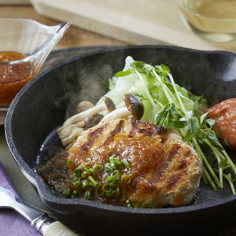 さくらポーク生ハンバーグセット