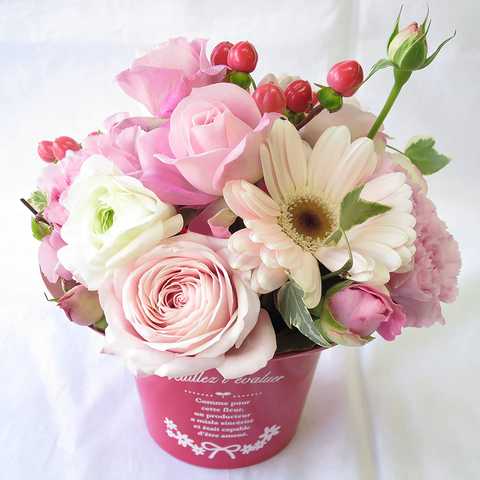 フラワー プレゼント 女性 花 生花 誕生日プレゼント 花 女性 フラワーアレンジメント サンモクスイの手作り (アレンジメント お届け日指定)