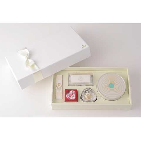ワンダーランドホワイトＢＯＸ