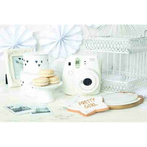 FUJIFILM インスタントカメラ チェキ instax mini8プラス  バニラ 
