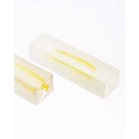 琥珀　柚子