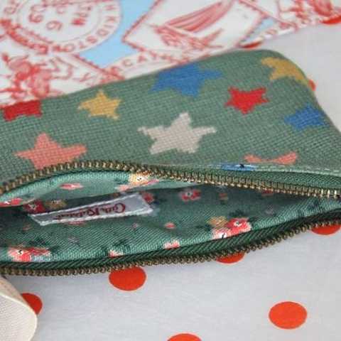 キャスキッドソン 手刺繍パース／スター柄