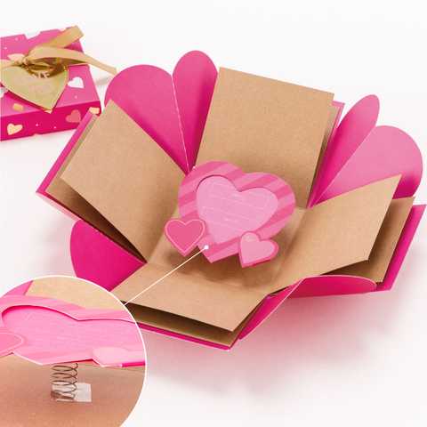 飛び出すプレゼントボックスアルバム HEART