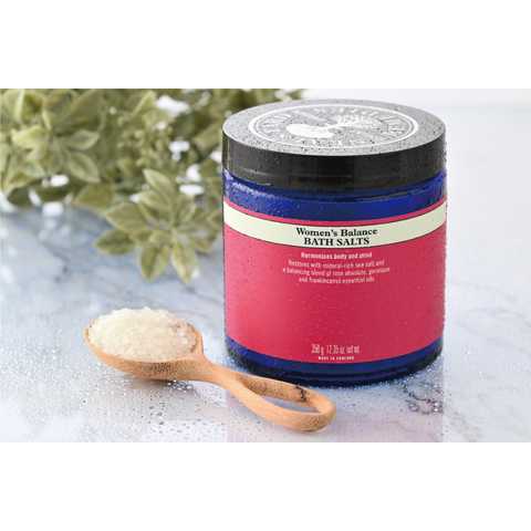 【20250303/取扱中止・在庫0】NEAL'S YARD REMEDIES（ニールズヤードレメディーズ）／  ウーマンズバランス バスソルトギフト 350g