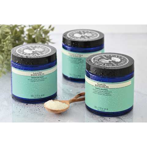 【20250303/取扱中止・在庫0】NEAL'S YARD REMEDIES（ ニールズヤード レメディーズ） バスソルトギフト 350g
