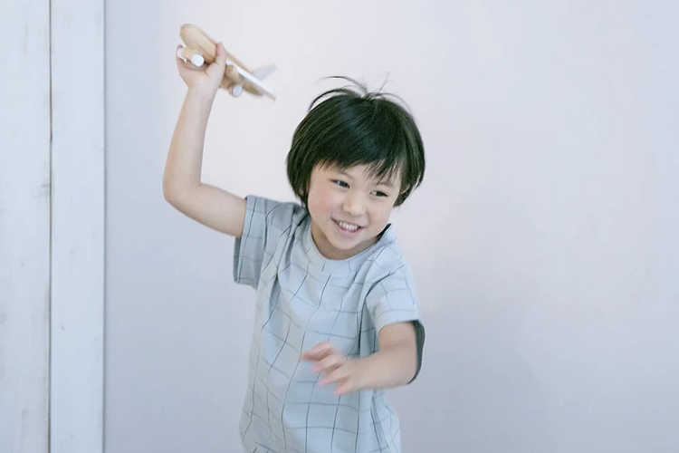 乗り物のおもちゃ
