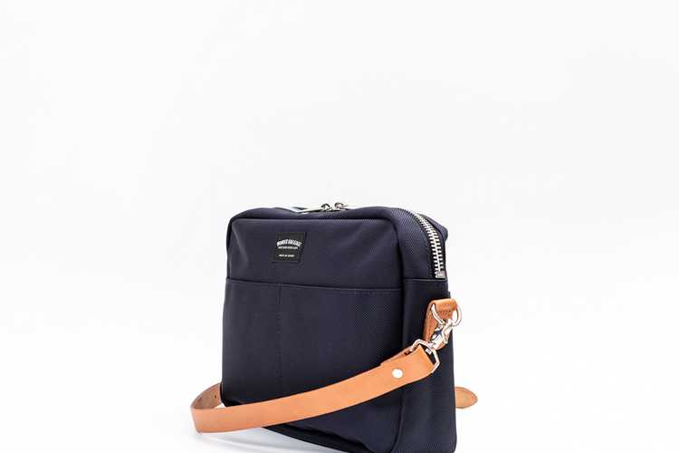 1万円越えのショルダーバッグギフト