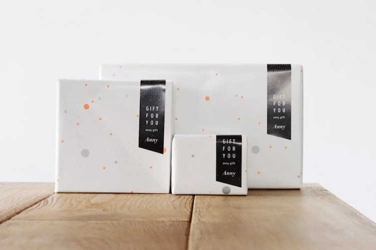 ジャパンギャルド扇子 星 | ラッピング