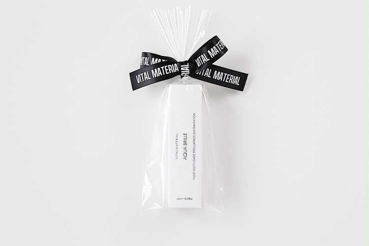 ディープモイスト マルチオイル ロールオン | ラッピング