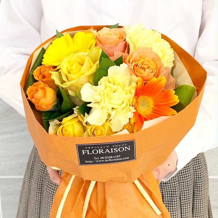 退職祝いに贈る花の相場は おすすめのおしゃれな花束を相手別に厳選 Anny アニー