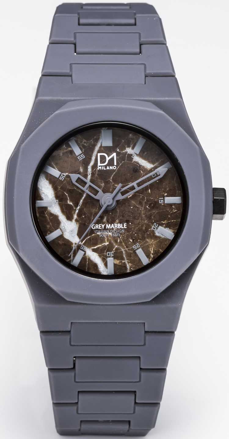 トレンドに敏感な彼氏へのプレゼントに、今注目の「D1 MILANO」の時計