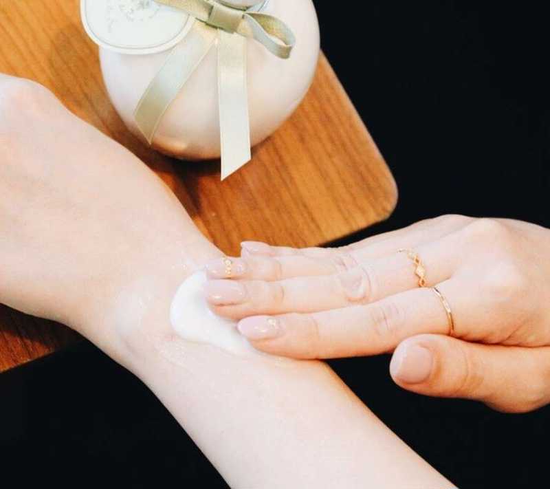 https://anny.gift/products/700/