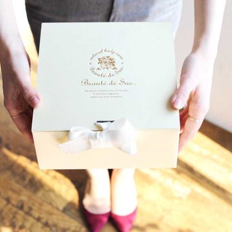 https://anny.gift/products/974/
