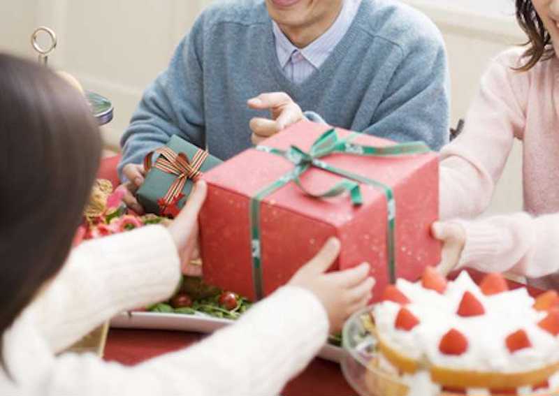 4歳に人気のクリスマスプレゼント25選 遊びながら育つ実用的なアイテム特集 Anny アニー