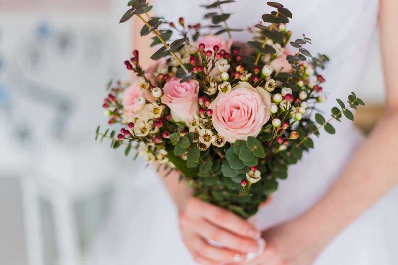 結婚祝いのお花プレゼント特集 人気ギフトと花言葉 意味を紹介 Anny アニー