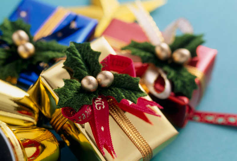 クリスマスプレゼント選びは まず値段から 関係にふさわしい贈り物リスト Anny アニー