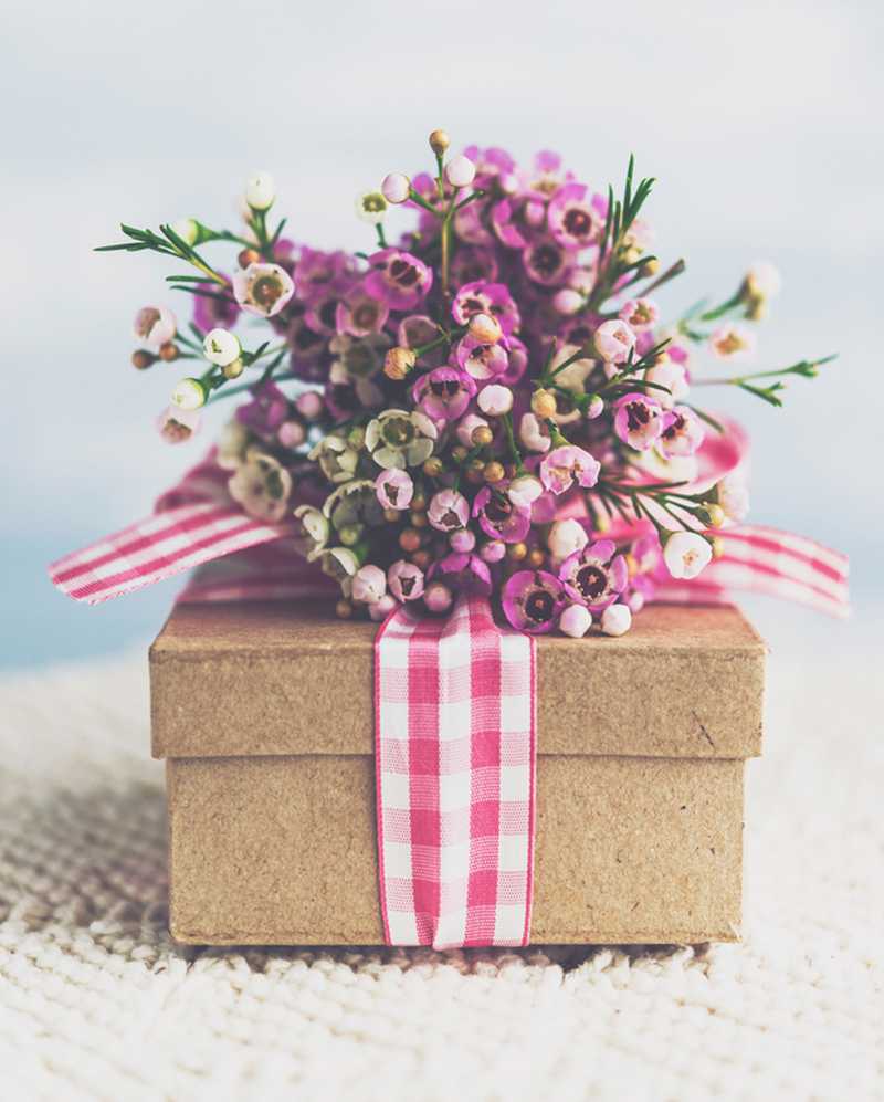 出産祝いには花の贈りものを。知っておきたいマナーと人気ギフトを紹介 | Anny アニー